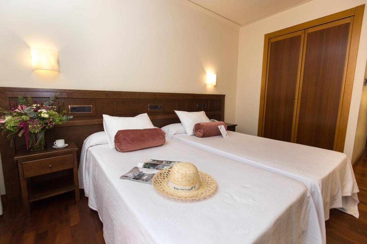 Hotel Garelos Betanzos Exterior foto